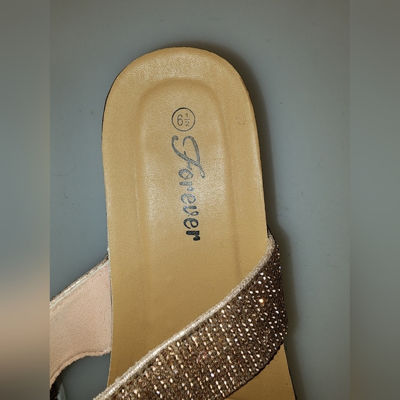 Bedazzled Platform Sandles Size 6 1/2 Forever Tan and Gold - Picture 5 of 9